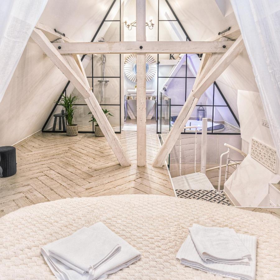 Ferienwohnung Magiczne Gniazdko Na Samym Rynku Breslau Exterior foto