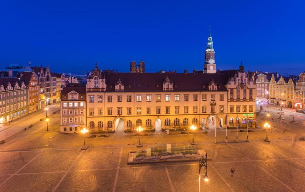 Ferienwohnung Magiczne Gniazdko Na Samym Rynku Breslau Exterior foto